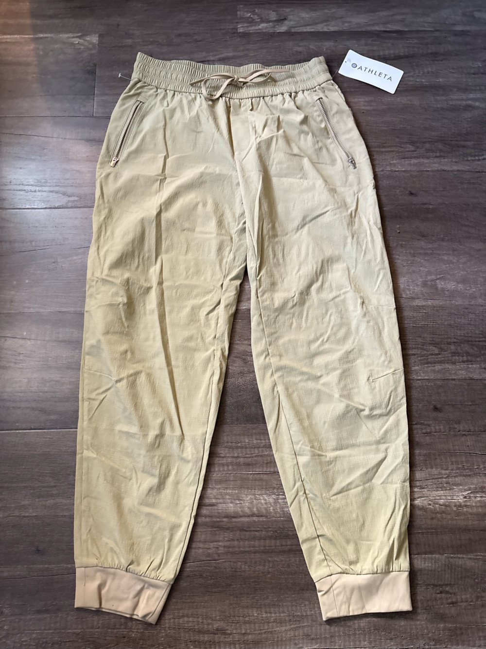 NWT Athleta Trekkie North Jogger Pants Light Sage Khaki Tan